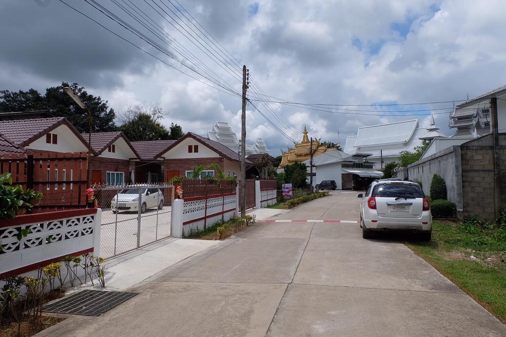 Latisha House Hotel Chiang Rai Exterior photo